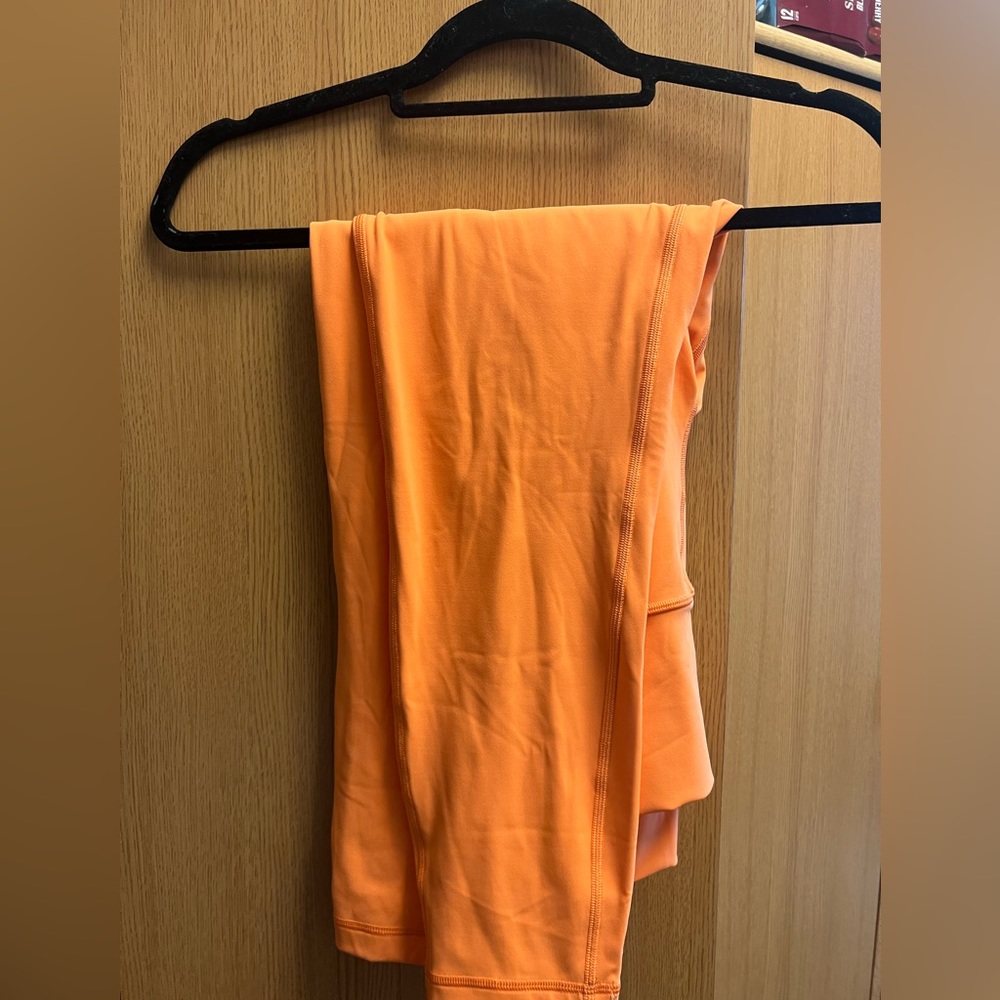 NEVER WORN, BRIGHT ORANGE, LULULEMON WUNDER TRAIN LEGGINGS
